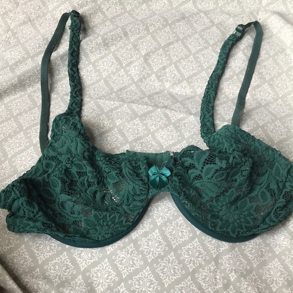 34 b BRA vintage